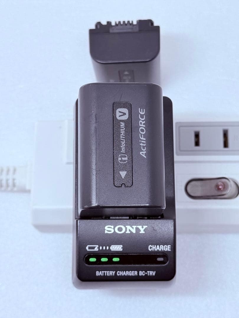 Sony HDR-CX720V HDビデオカメラ 動作確認済 バッテリー2個付