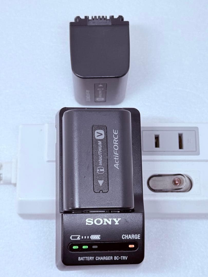 Sony HDR-CX720V HDビデオカメラ 動作確認済 バッテリー2個付