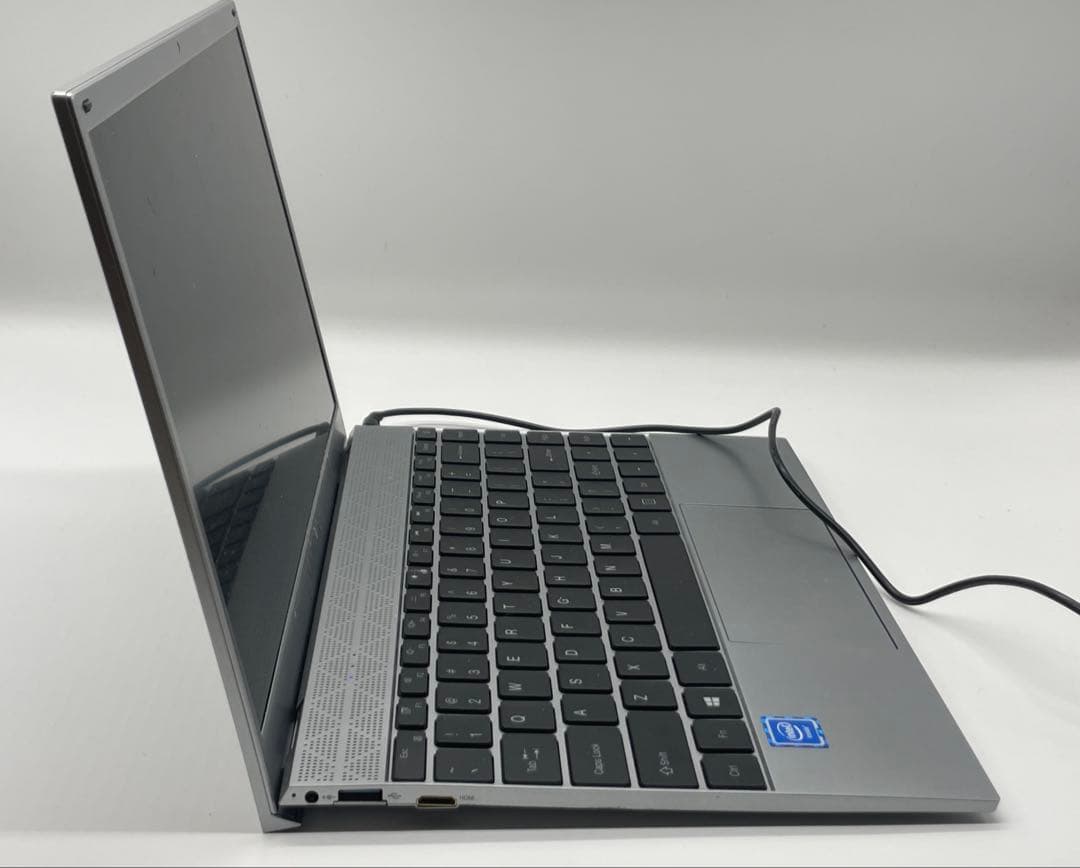 SSD256GB メモリー8GB Windows11 ノートパソコン オフィス