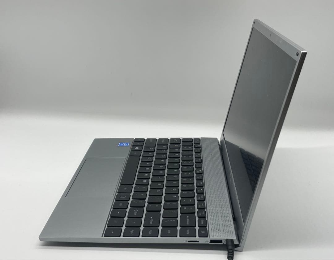 SSD256GB メモリー8GB Windows11 ノートパソコン オフィス