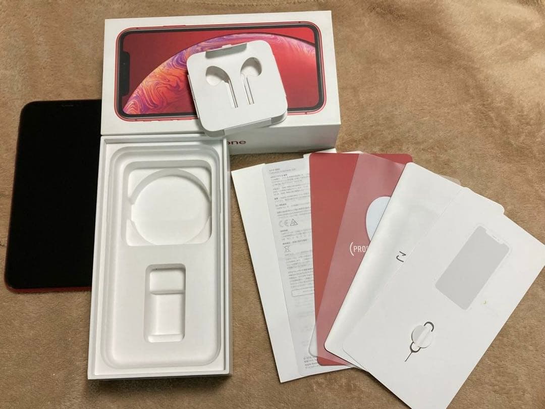 Apple iPhone XR (赤) 本体 箱付き　64GB