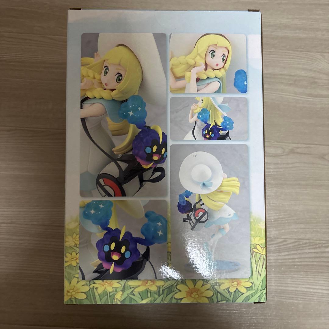 リーリエ＆コスモッグフィギュア コトブキヤ
