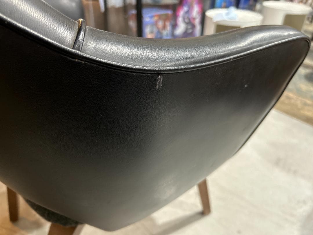 サーリネン コレクション・カンファレンスアームチェア｜オークステインウォルナット