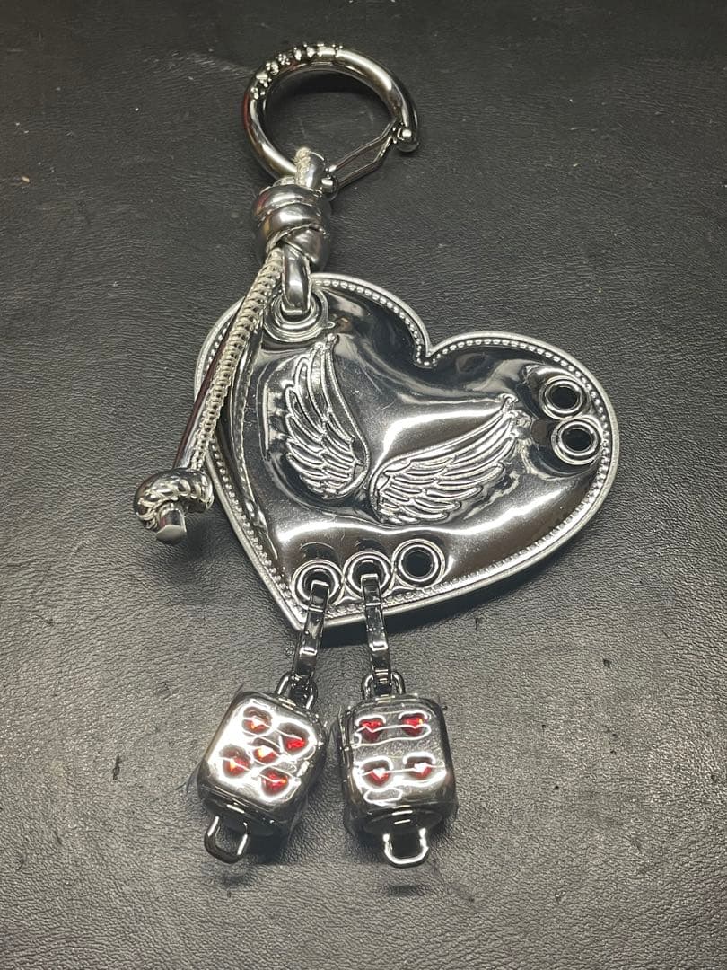 CASETiFY × G-DRAGON ふわふわバッグチャーム 完売品