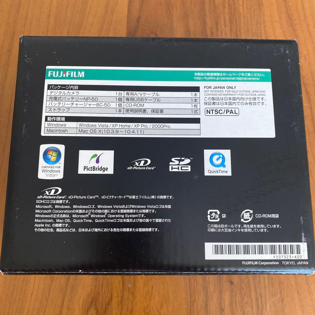 FUJIFILM FINEPIX F60fd コンパクトデジタルカメラ