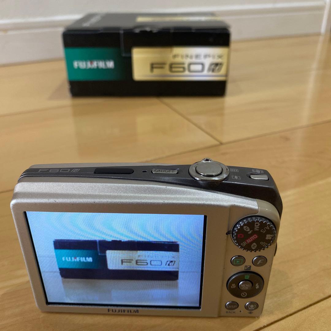 FUJIFILM FINEPIX F60fd コンパクトデジタルカメラ