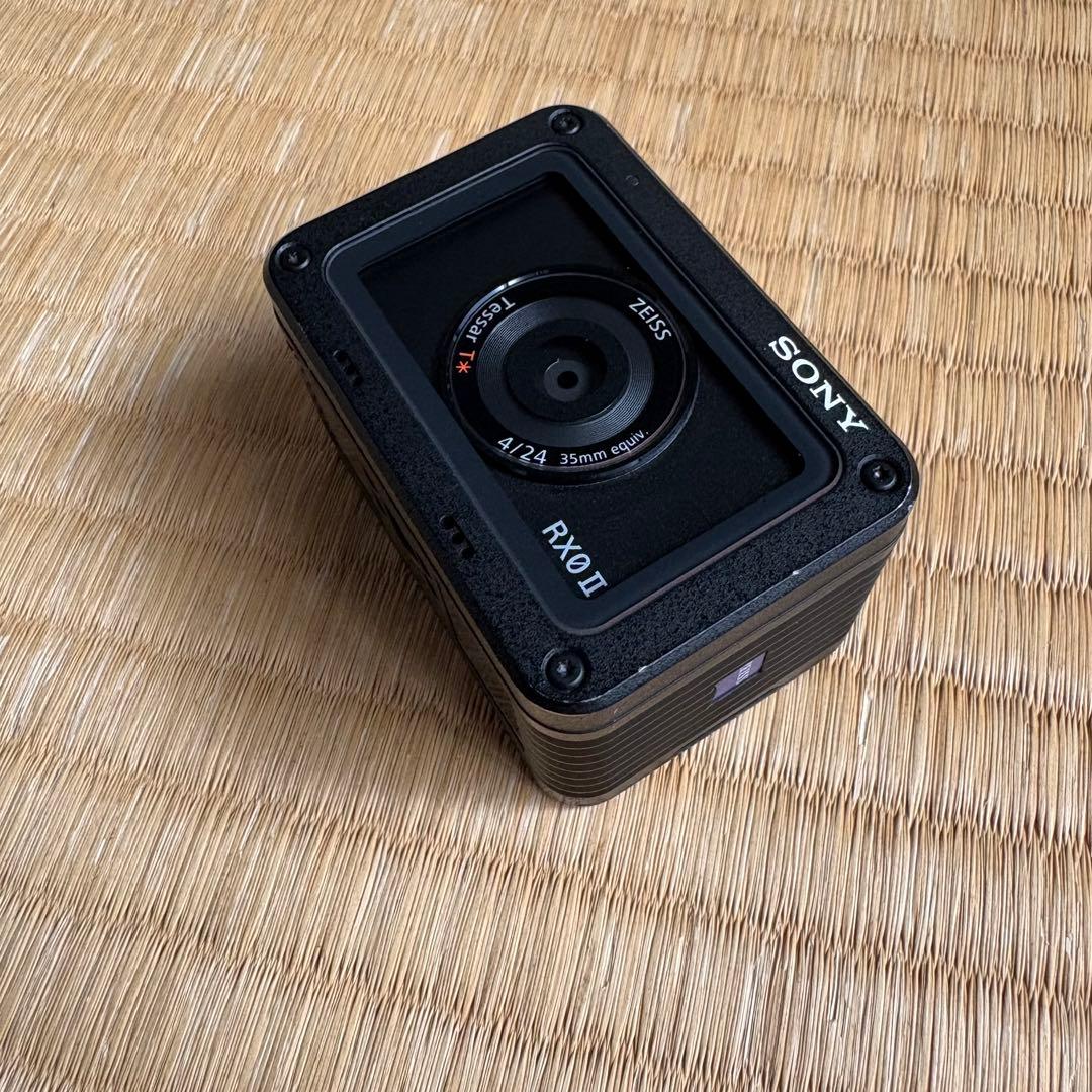 デジタルカメラ SONY RX0 II