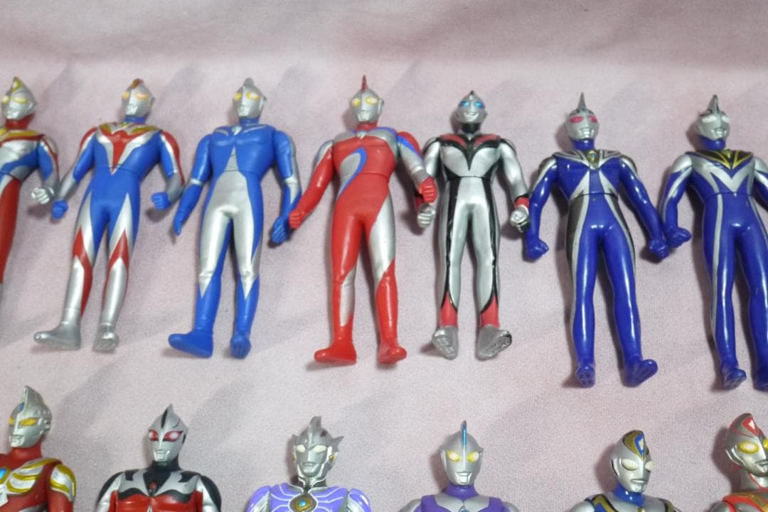 ウルトラヒーローシリーズ800サイズ　500サイズ　ソフビ　56体