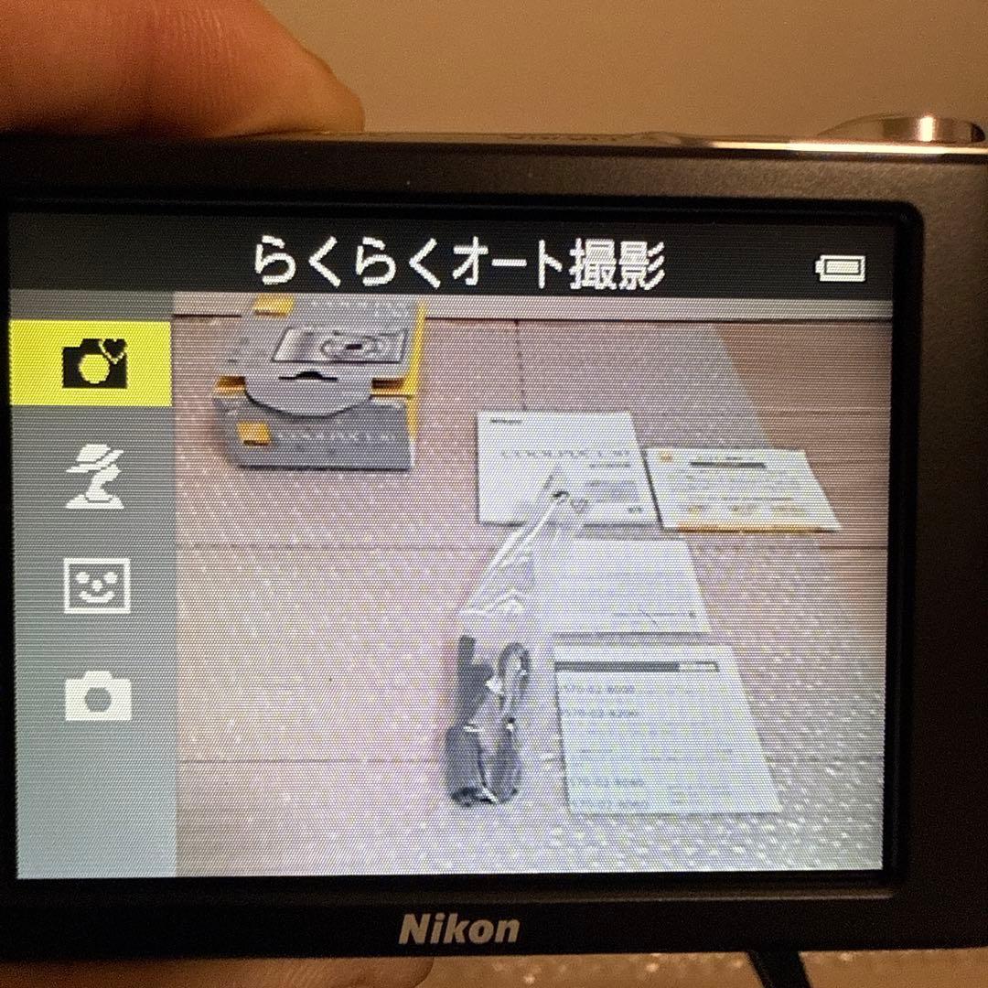 デジカメ　Nikon coolpix L30