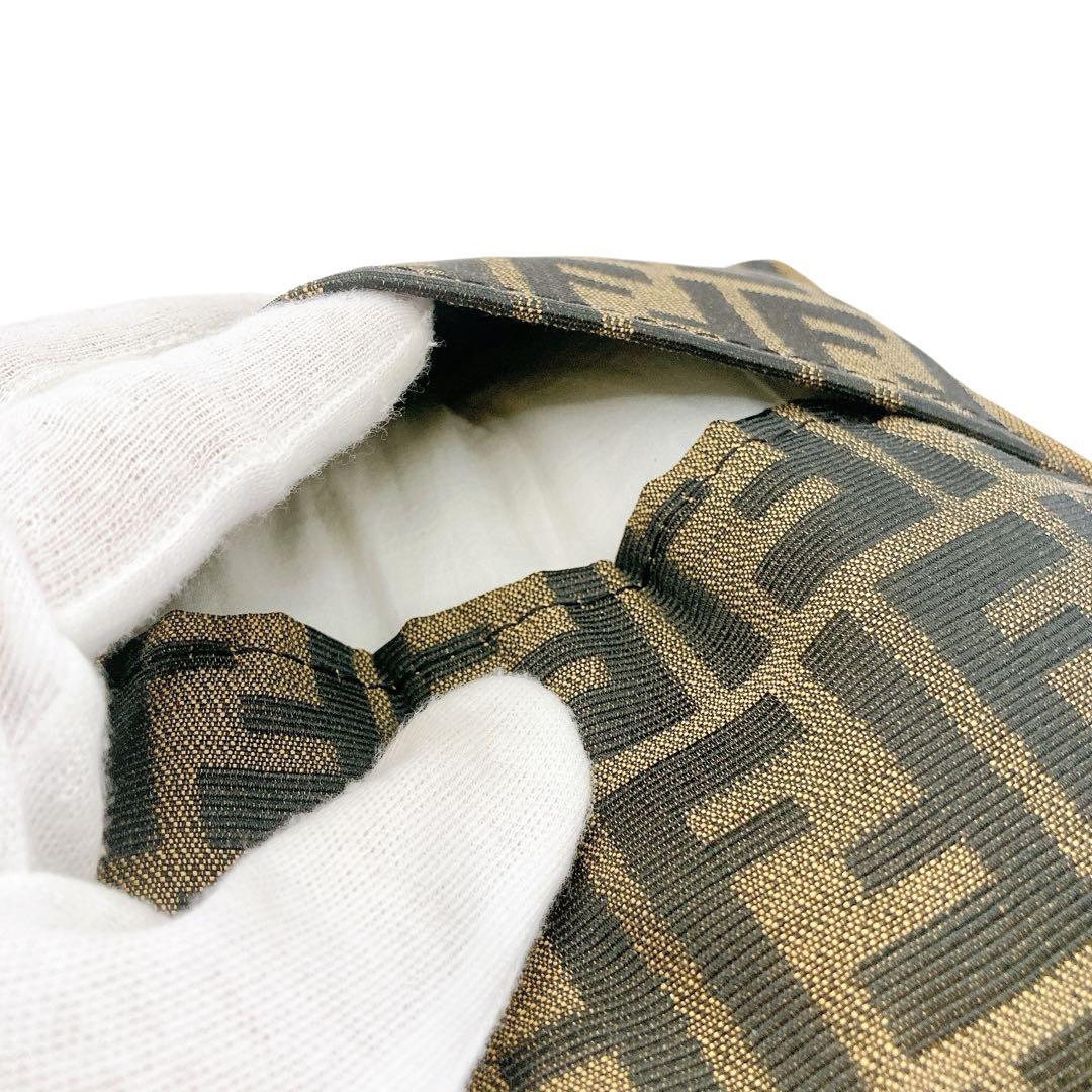 美品✨FENDI フェンディ　ミニクッション　ズッカ　総柄　ブラウン　激レア