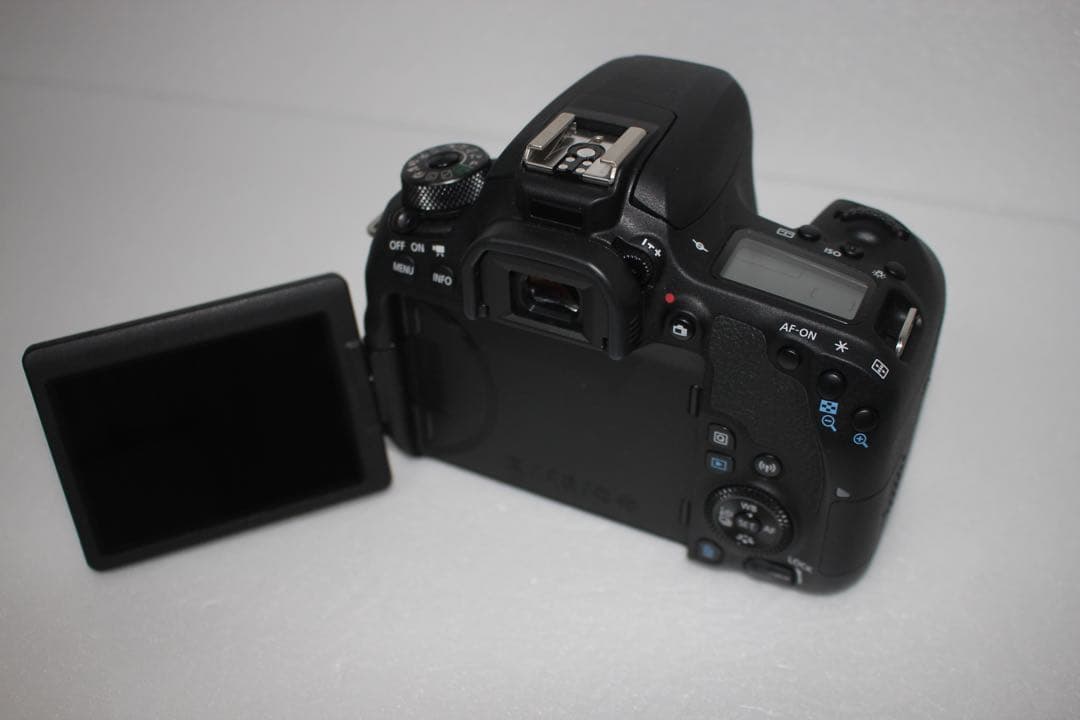 人気機種　キャノン Canon EOS 9000D　標準＆望遠ダブルレンズセット