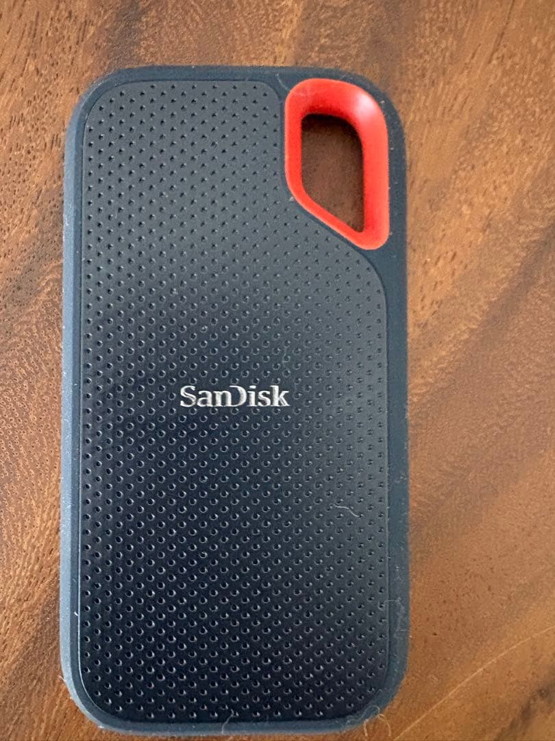 外付けハードディスク・ドライブ SANDISK EXTREME SSD V2 SDSSDE61-1T00G25