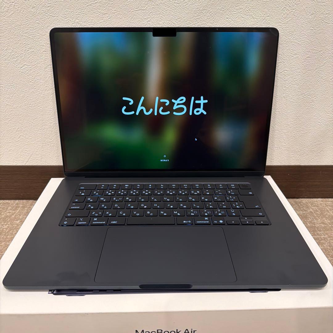 【極美品】MacBook Air M4 15インチ 512GB ミッドナイト