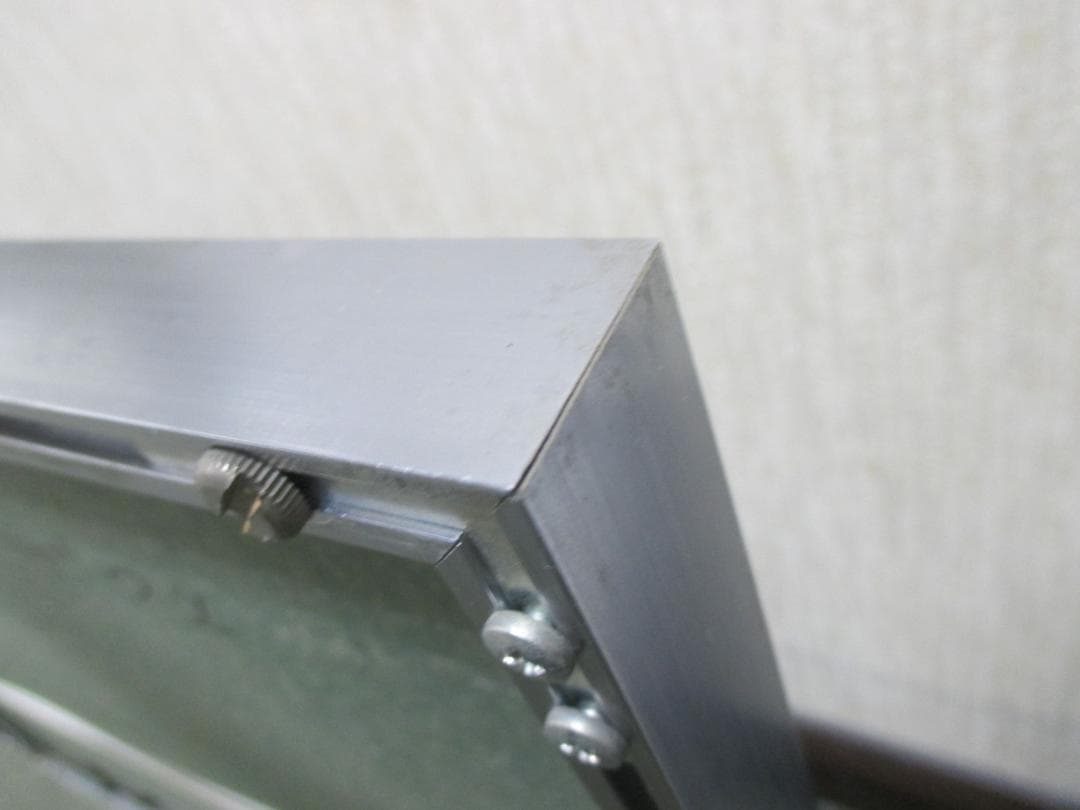 大全紙額縁と白マット2枚、黒マット2枚、写真付き白マット3枚