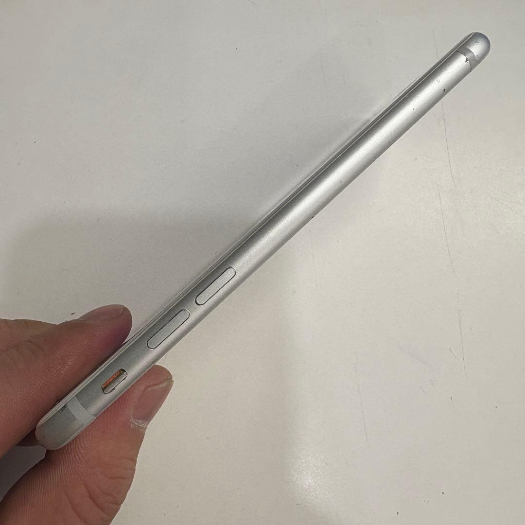 CA705★ iPhone 7 128GB SIMフリー バッテリー96%