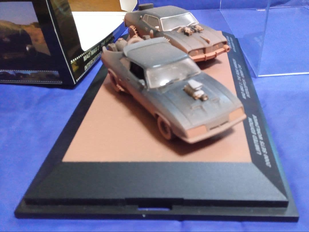 限定オートアート MADMAX2 インターセプター・エネミーカー 汚し塗装ver