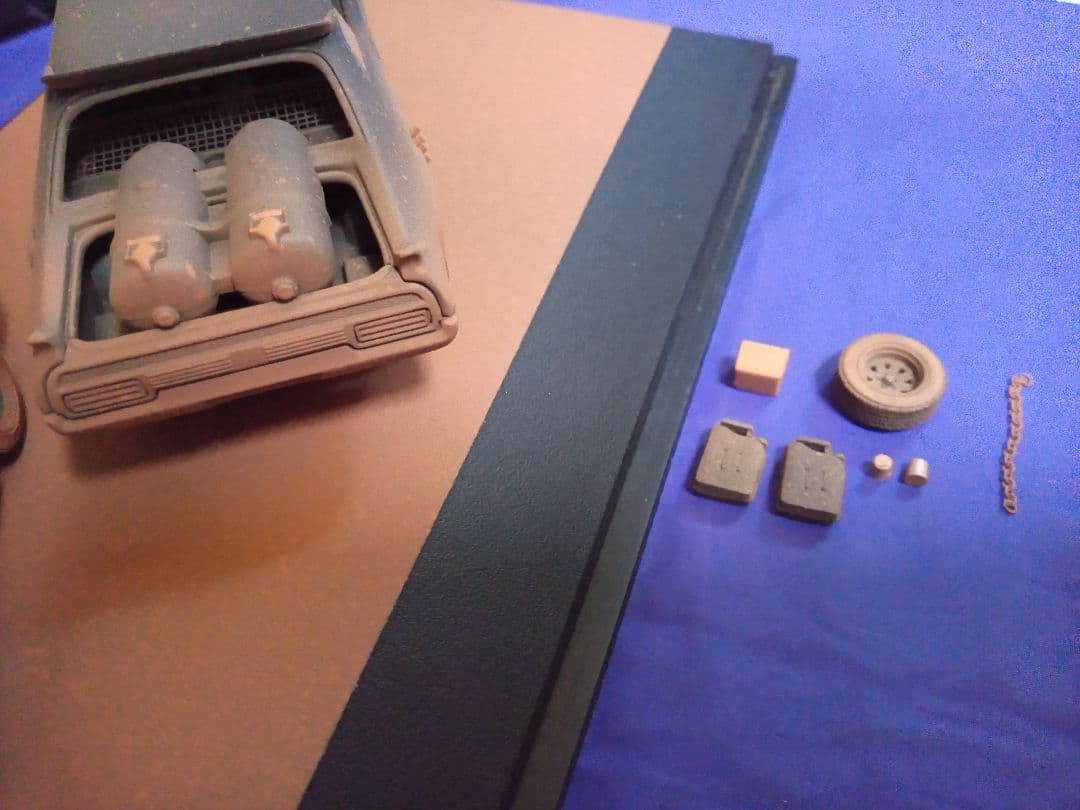 限定オートアート MADMAX2 インターセプター・エネミーカー 汚し塗装ver