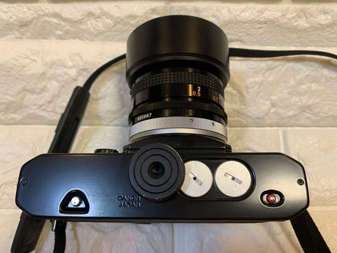 キャノンCanon EF 一眼レフカメラ 50mmレンズ付き
