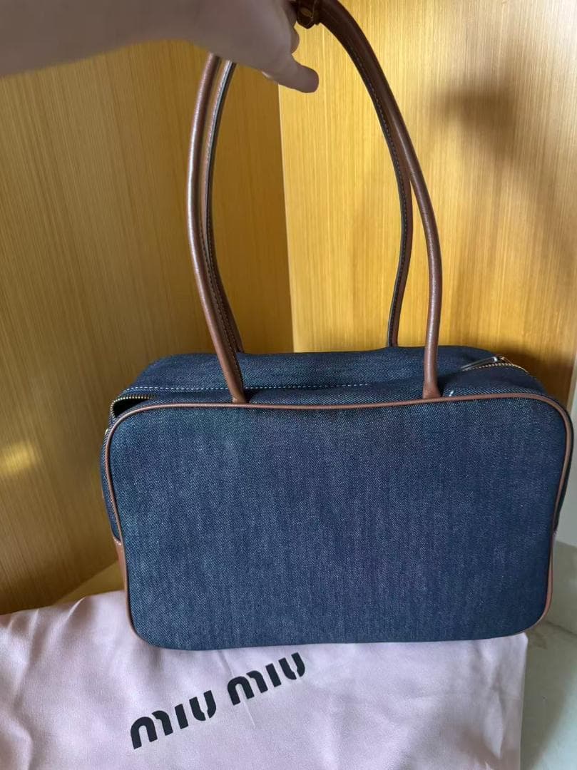 即日発送します 美品 デニム ハンドバッグ