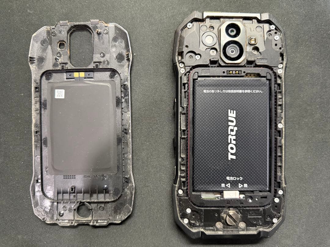 TORQUE G04 KYV46 ブラック SIMロック解除済み！