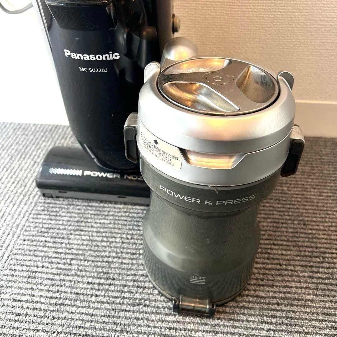 【稼働品】PANASONIC スティッククリーナー　掃除機