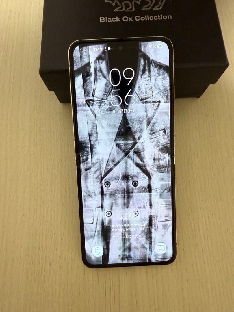 A*-様 新品同様Maison Margiela限定版 Galaxy Z Fli