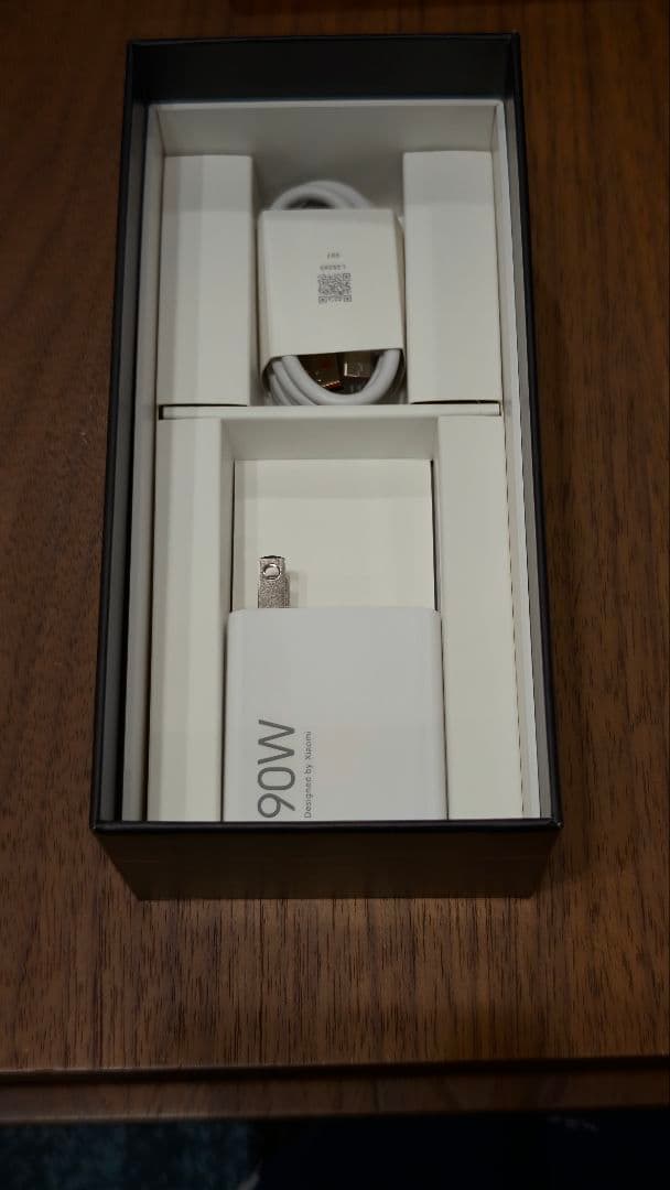 【早い者勝ち】Xiaomi 14 Ultra Photography kit 付