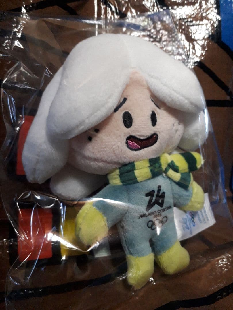 ミラノ　　コルティナオリンピック 2026 マスコット ぬいぐるみ　フロー