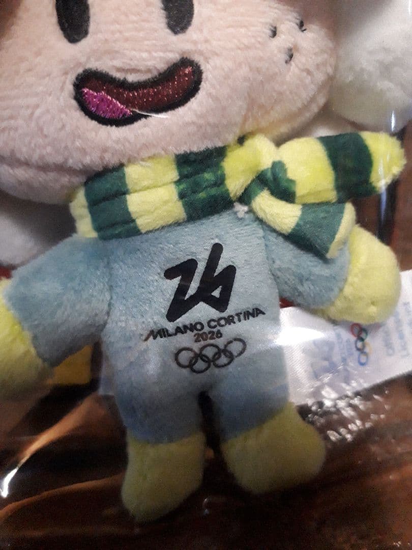 ミラノ　　コルティナオリンピック 2026 マスコット ぬいぐるみ　フロー