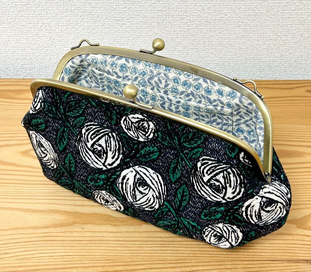 ハンドメイド がま口バッグ ポーチ クラッチ rosy ネイビー　ミナペルホネン