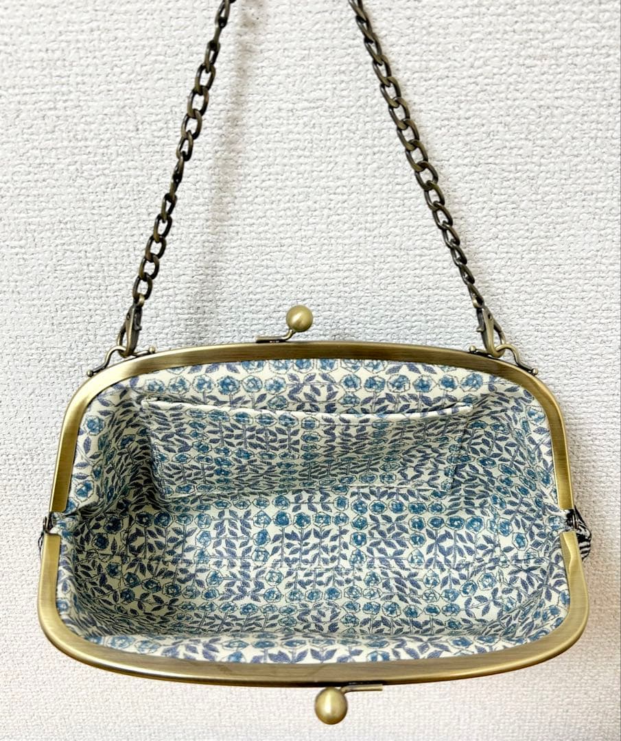 ハンドメイド がま口バッグ ポーチ クラッチ rosy ネイビー　ミナペルホネン