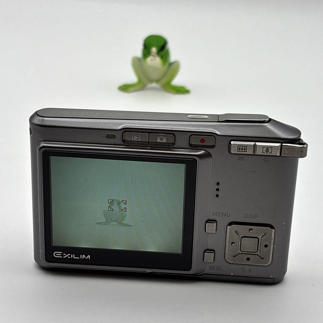 CASIO EXILIM EX-S500 シルバー オールド コンデジ デジカメ
