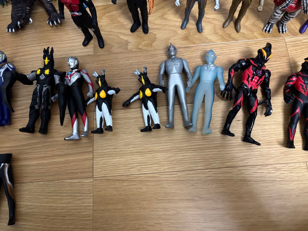 ウルトラマン　ソフビ　まとめ売り　フィギア　50体