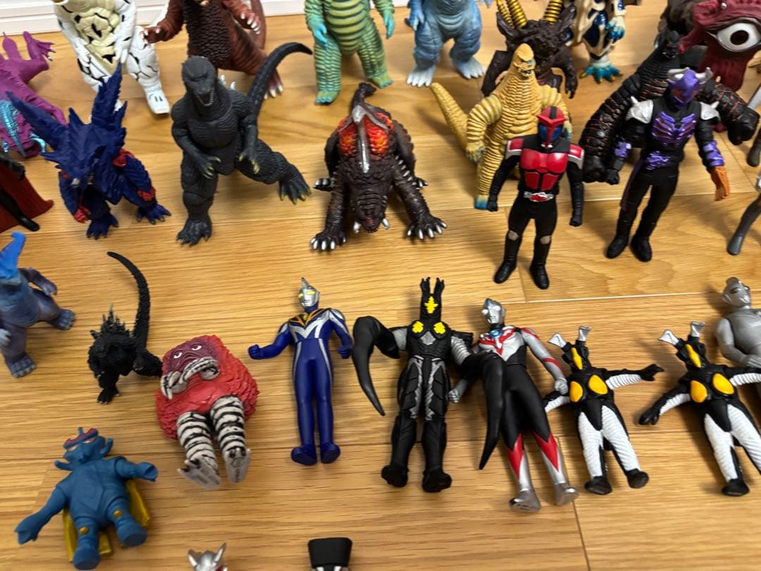 ウルトラマン　ソフビ　まとめ売り　フィギア　50体