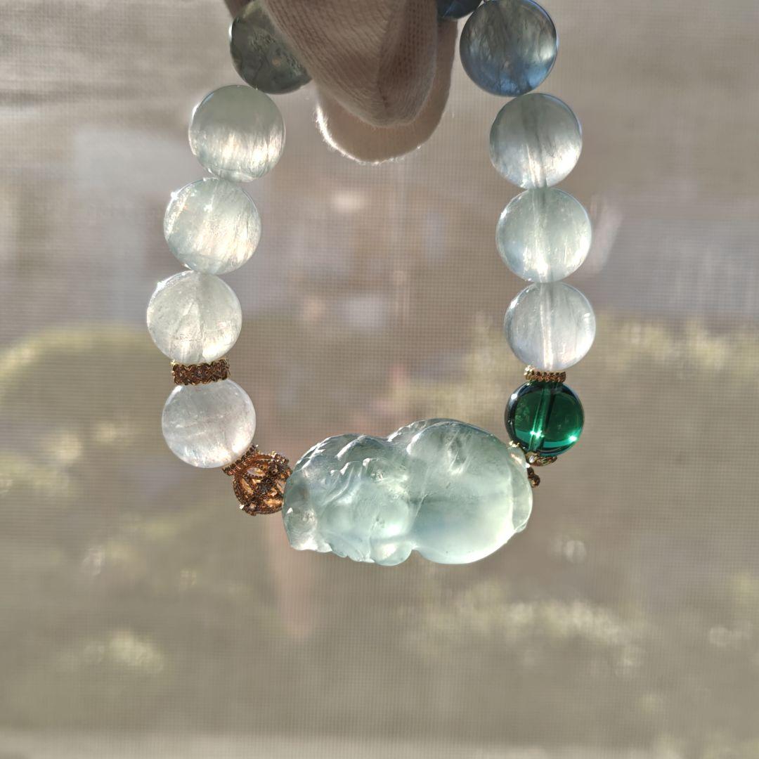 新作　ブルーグリーンフローライト貔貅　グリーンフローライト