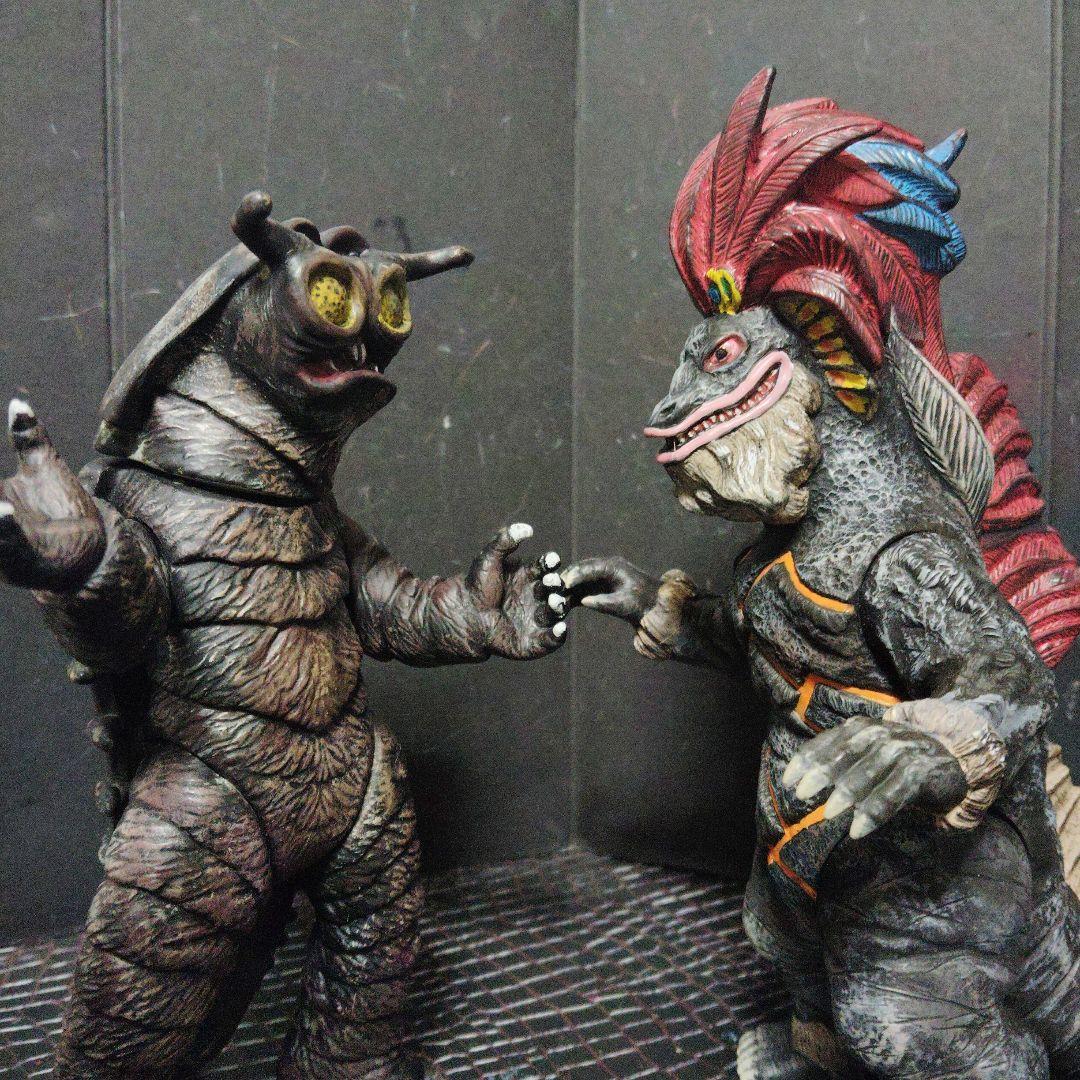 なみちゃんウルトラ怪獣旧型絶版激レアソフビジェロニモン.キーラ スカイドン