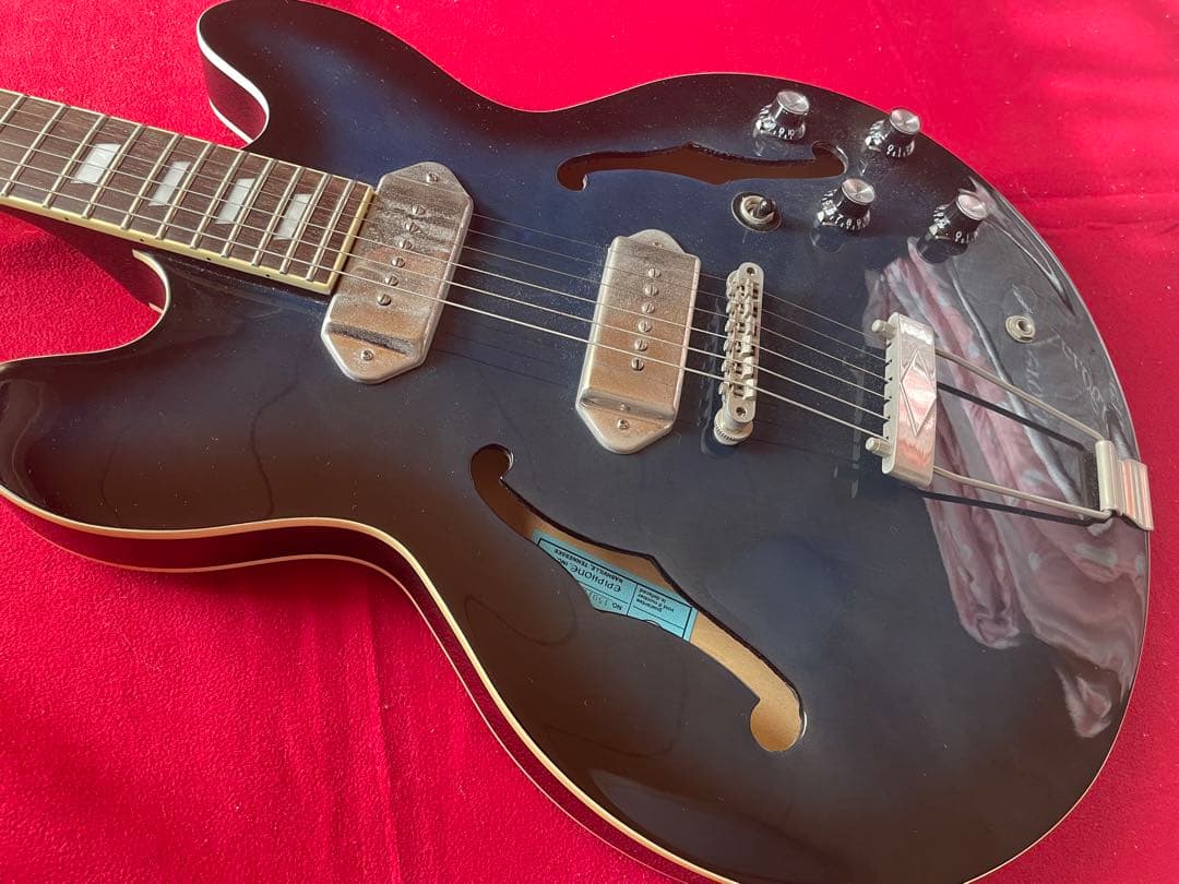 ギター Epiphone Gary Clark Jr Blak & Blu Casino
