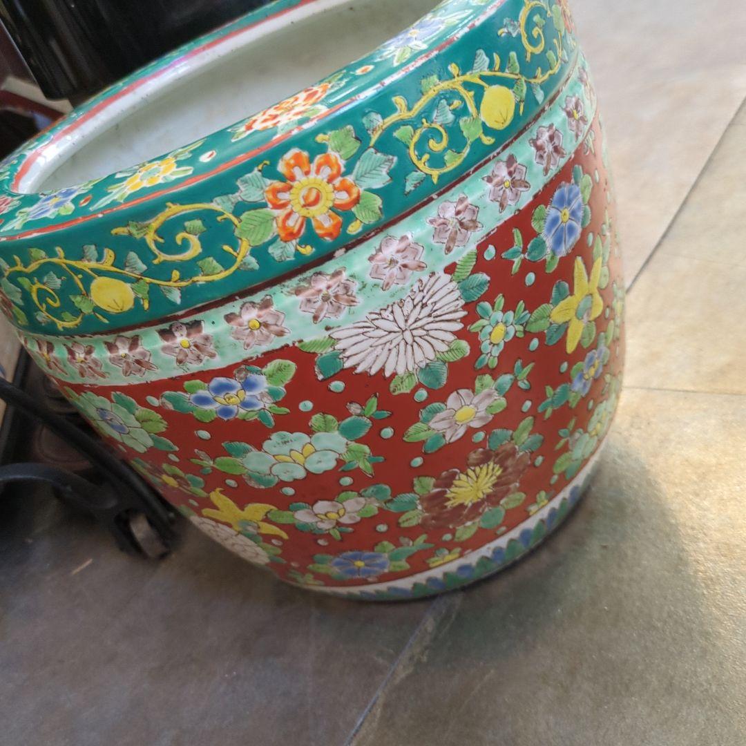 骨董　火鉢　古伊万里　十錦手　色絵　鉢カバー　陶器　メダカ　金魚