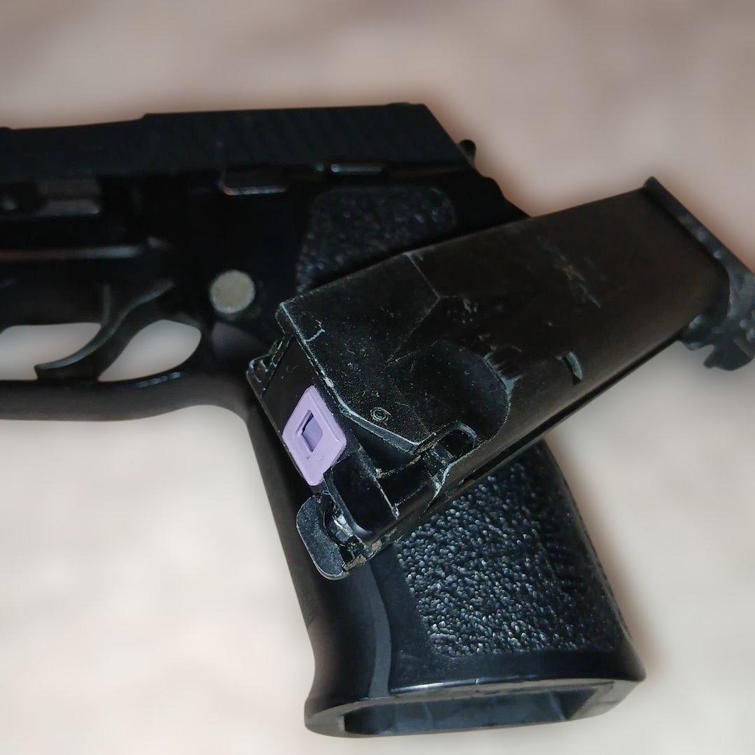 東京マルイSIG SAUER P226 E2 ガスブローバック カスタム