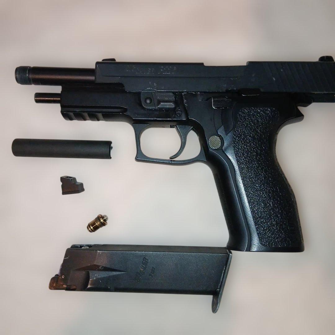 東京マルイSIG SAUER P226 E2 ガスブローバック カスタム