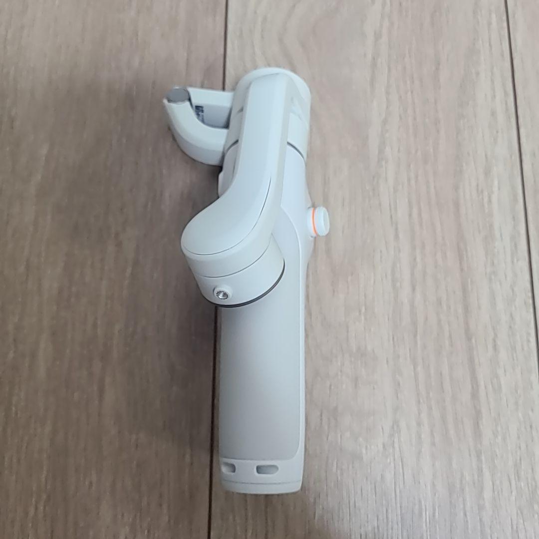 DJI Osmo Mobile 6 3軸スマートフォン用スタビライザー