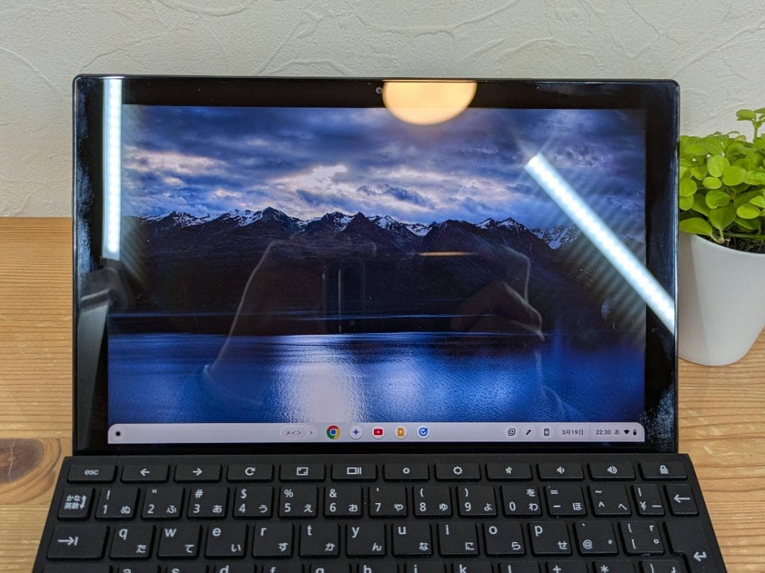 Chromebook本体 ASUS Chromebook Detachable CM3 (CM3000)
