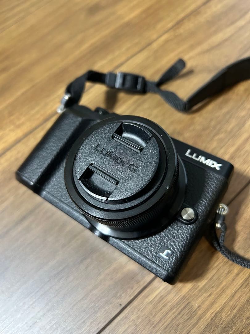 【中古】Panasonic LUMIX DMC−GX7MK2 望遠レンズ付き