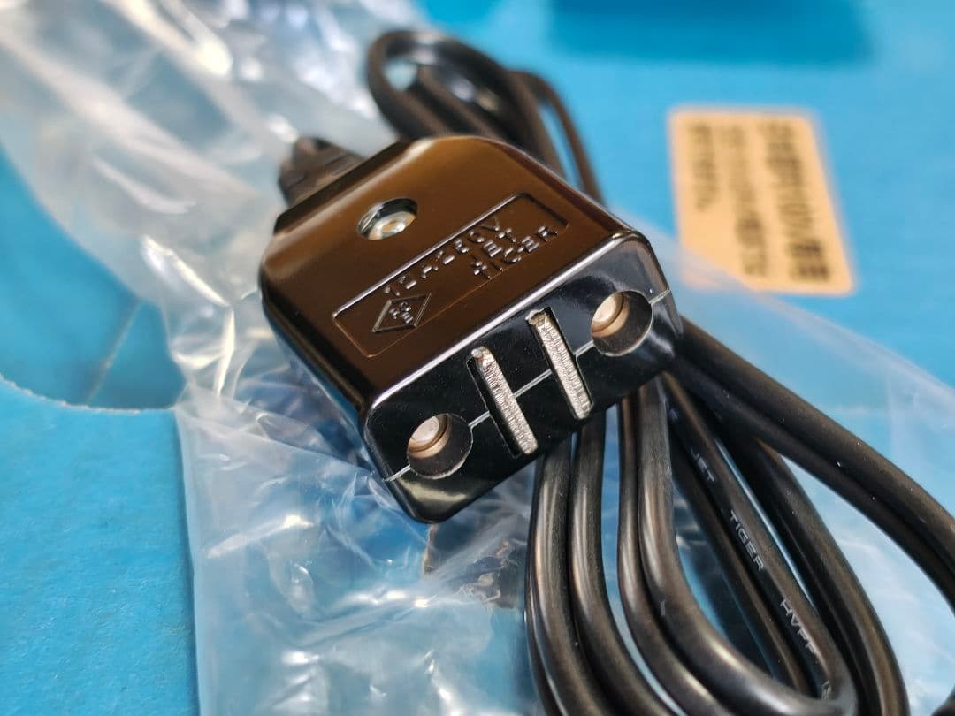 TIGER JBH-G101 W 炊飯ジャー