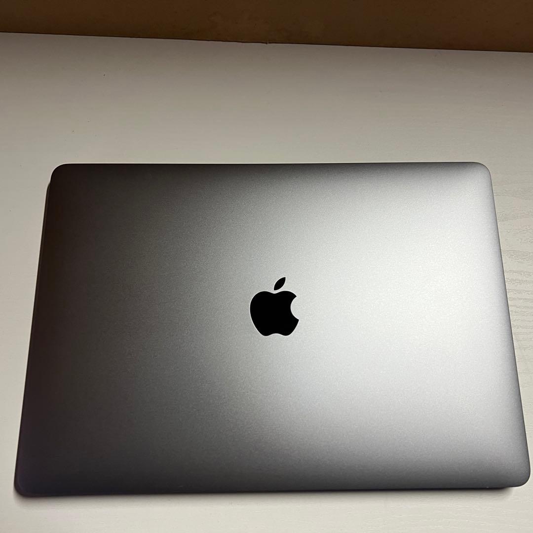 超美品　MacBookPro 2020 A2251 i7 32GB 500GB