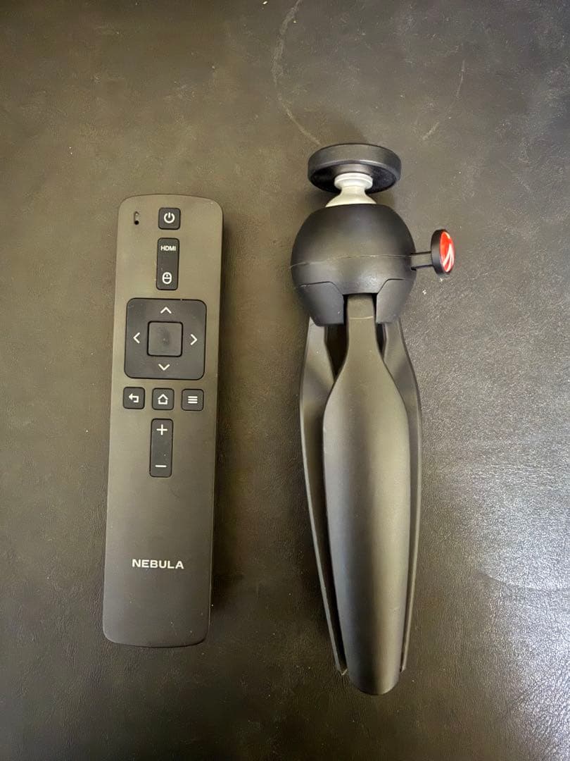 プロジェクター　NEBULA ネビュラ　Anker