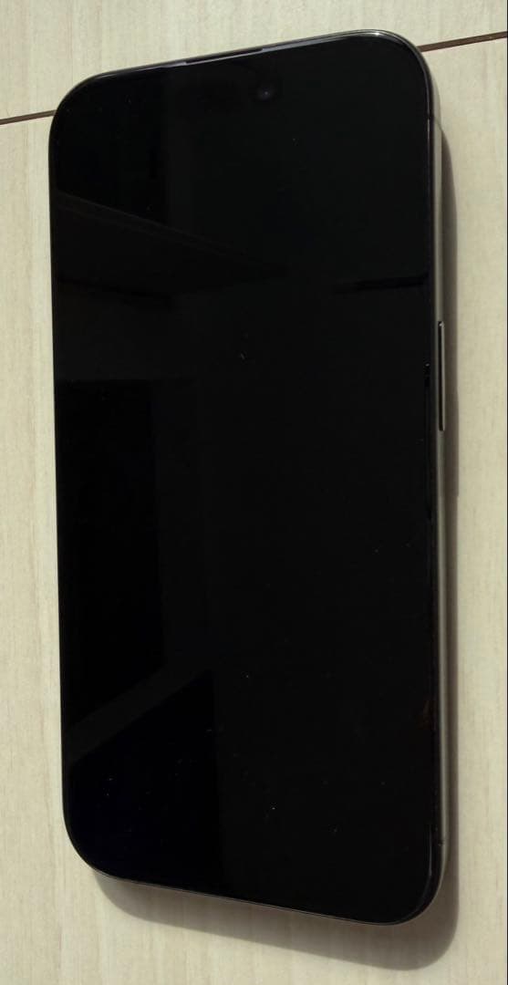 iPhone 15 Pro｜512GB｜SIMフリー　CASETiFYケース付