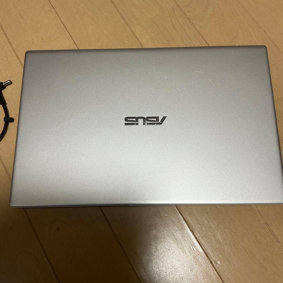 ASUS ノートパソコン　Vivobook S13 S330U