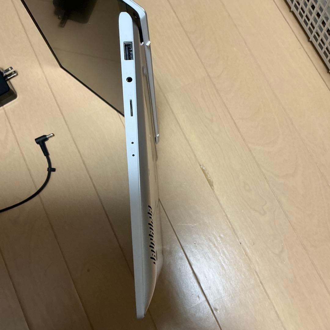 ASUS ノートパソコン　Vivobook S13 S330U