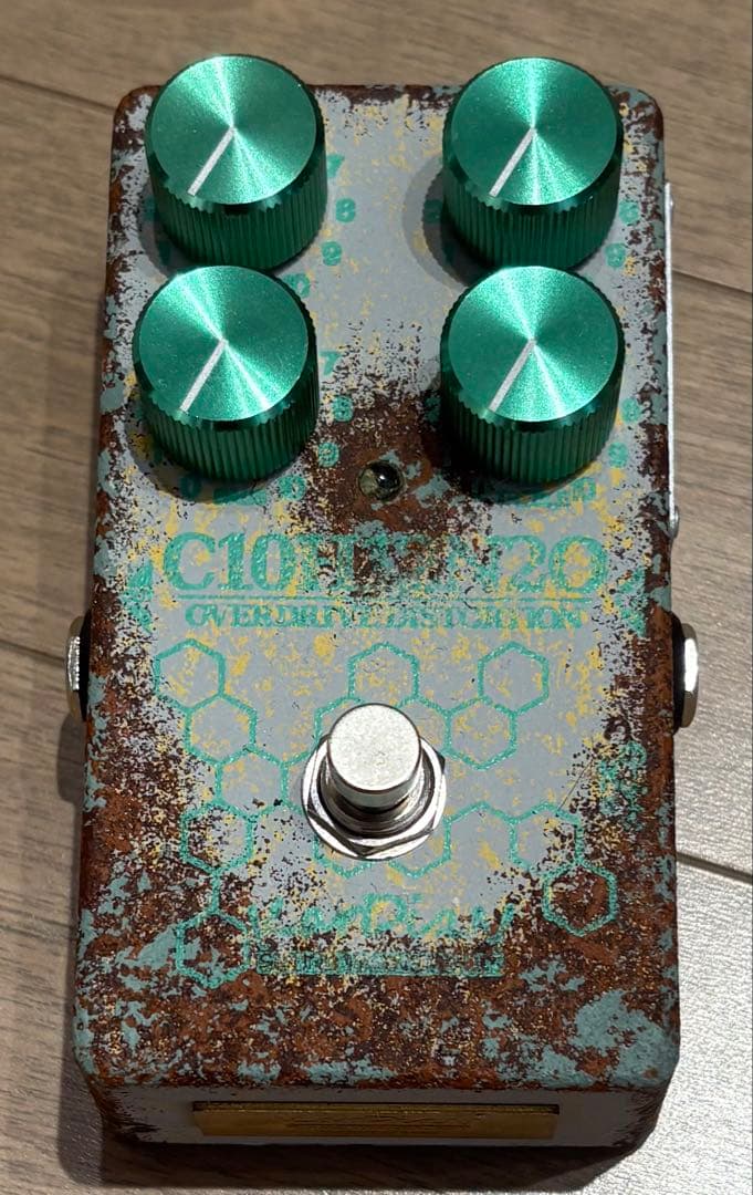 直筆サイン入り！KarDiaN Serotonin Origin S.T限定